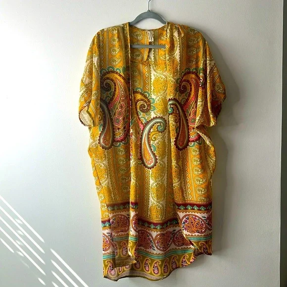 LIVE 4 TRUTH boho Kimono - Picture 1 of 7
